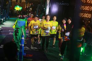 BIB: 3944, 5803, 85808, 454
                            <button type="button" onclick="openModal(26275129)" class="btn btn-primary btn-sm float-right btn-popup" data-toggle="modal" data-target=".modal-high-quality">
                        <i class="fas fa-shopping-cart"></i> Add to Cart
                    </button>
                                            <button type="button" onclick="isThisMe(26275129, true)" class="btn btn-success btn-sm float-right btn-popup btn-isme hidden" data-toggle="tooltip" data-placement="bottom" title="นี่คือรูปของคุณใช่ไหม คลิกที่นี่เพื่อเอาเข้าอัลบั้ม">
                        <i class="fas fa-plus"></i> Add to album
                    </button>
                    <button type="button" onclick="isThisMe(26275129, false)" class="btn btn-warning btn-sm float-right btn-popup btn-isnotme hidden">
                        <i class="fas fa-ban"></i> Remove from album
                    </button>